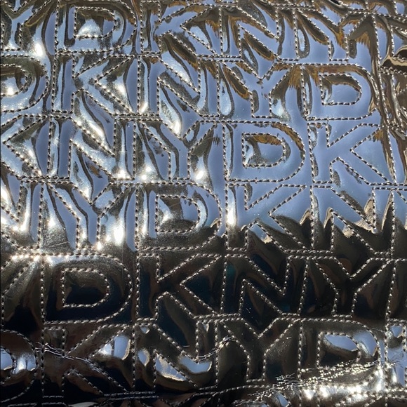 SOLD DKNY Patent Leather Crossbody bag - Picture 7 of 13